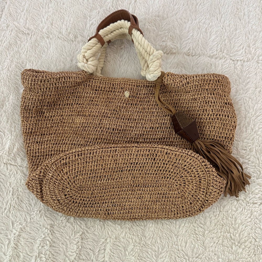 Helen Kaminski Raffia Rope Handle Bucket Bag Like New